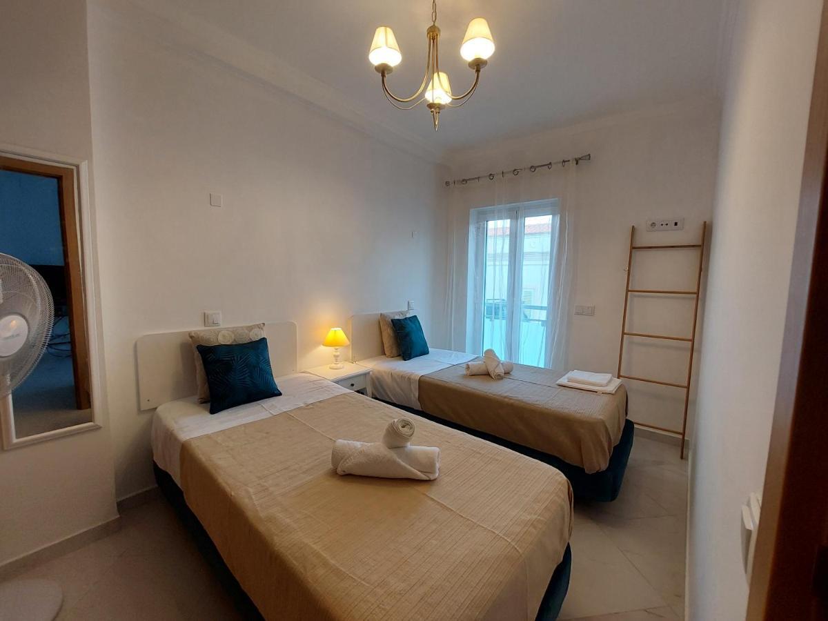אלבופיירה Encosta Do Sol Apartamentos מראה חיצוני תמונה
